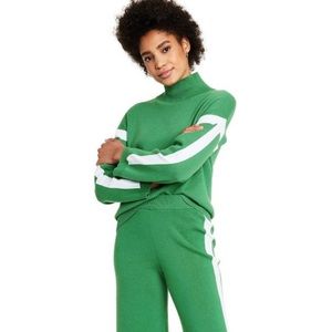 NWT La Ligne x Target women’s side stripe turtleneck sweater. Green x light blue